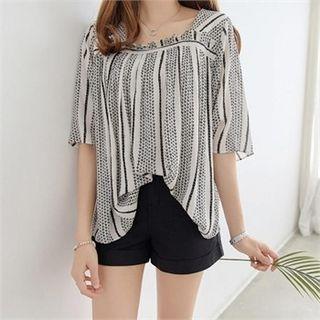 Square-neck Elbow-sleeve Pattern Top