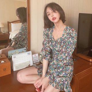 Long-sleeve Floral Shirred Dress Green - One Size