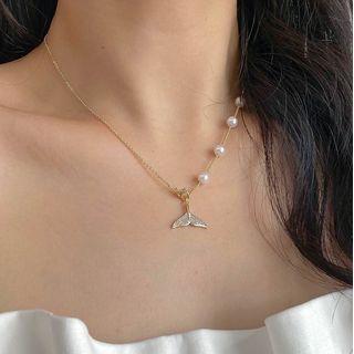 Faux Pearl Fish Tail Pendant White Faux Pearl - Gold - One Size