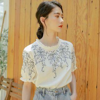 Short-sleeve Floral Embroidered Mock-neck Top
