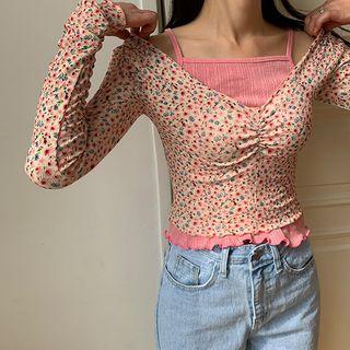 Plunge-neck Lettuce-edge Cropped Floral Top
