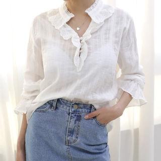 Open-front Lace-detail Top Ivory - One Size