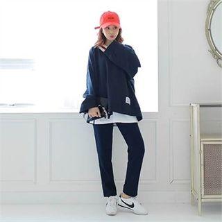 Set: Contrast V-neck Sweatshirt + Tapered Sweatpants