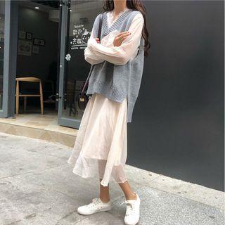 Lace Trim Long-sleeve Midi Dress / Knit V-neck Vest / Set