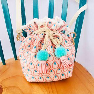 Patterned Bucket Bag As Shown In Figure - One Size
