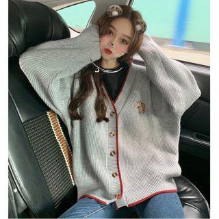 V-neck Elephant Embroidered Cardigan