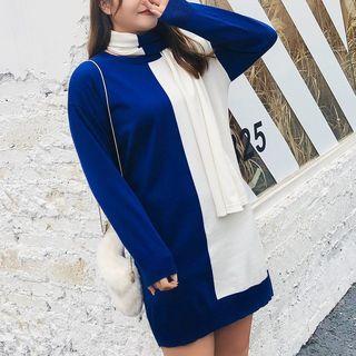 Two-tone Long Sweater With Knit Scarf