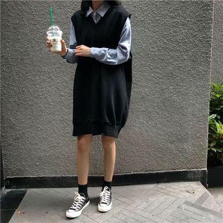 V-neck Sleeveless Straight Fit Dress