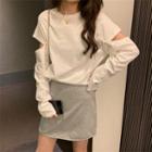 Detachable-sleeve Loose-fit T-shirt
