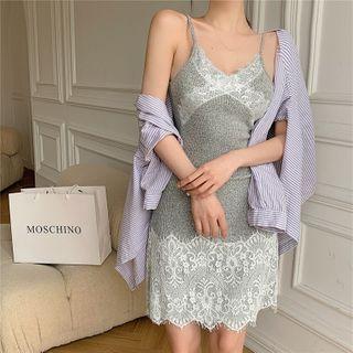 Lace Slim-fit Sleeveless Dress Light Gray - One Size