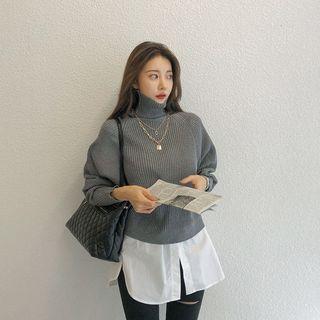 Set : Turtleneck Sweater + Sleeveless Shirt