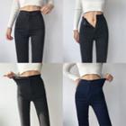 High-waist Stretched Jeans