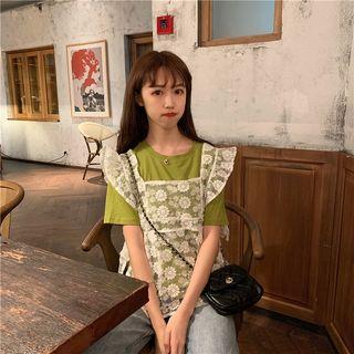 Flower Embroidered Vest / Plain Short-sleeve T-shirt