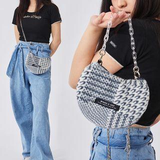 Houndstooth Crossbody Bag White & Gray - One Size
