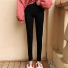Letter Sweatshirt / Skinny Jeans