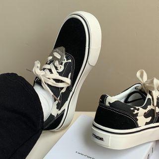 Embellished Lace Up Sneakers