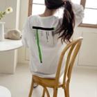 Contrast-trim Letter T-shirt Ivory - One Size