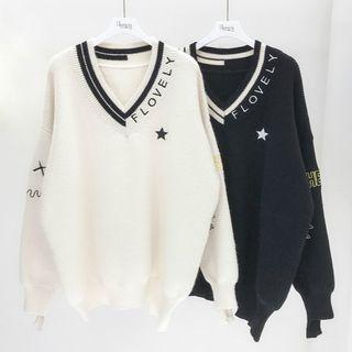 V-neck Star Sweater
