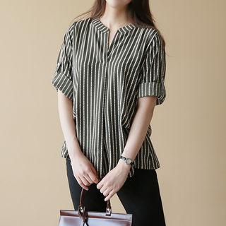 Open-placket Tab-sleeve Patterned Shirt