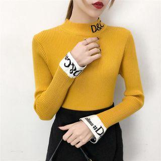 Letter Printed Color Block Knit Top