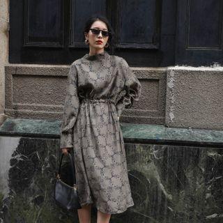 Puff-sleeve Floral A-line Midi Dress Grayish Green - One Size