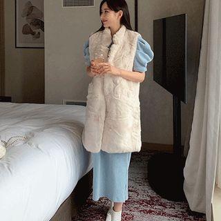 Hook-and-eye Eco-fur Long Vest Ivory - One Size