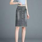 Buttoned Frayed Hem Denim Skirt