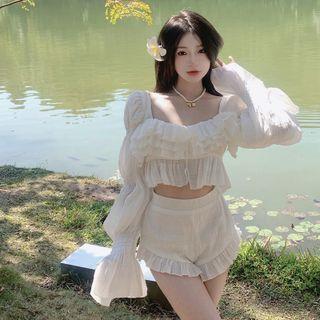 Set: Puff-sleeve Ruffled Blouse + Shorts Set Of 2 - Blouse & Shorts - White - One Size