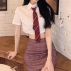 Short-sleeve Crop Shirt / Tie / Plaid Skort / Set