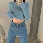 Long-sleeve Plain T-shirt / Straight Leg Jeans
