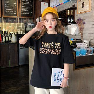 Short-sleeve Leopard Pattern Letter Print T-shirt