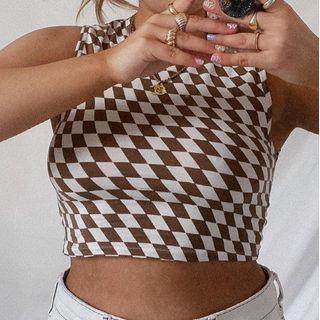 Sleeveless Rhombus Pattern Crop Top