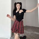 Cutout Cropped T-shirt / Plaid Mini A-line Skirt