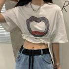 Short-sleeve Lettering Heart Print Cropped T-shirt Gray Heart - White - One Size