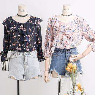Lightweight Ruffled-trim Floral Chiffon Shirt