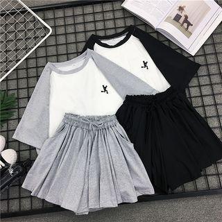 Set: Color Block Elbow-sleeve T-shirt + Drawstring Shorts