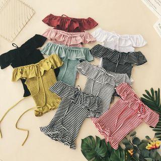 Off Shoulder Ruffle Short-sleeve T-shirt