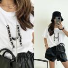 Padded-shoulder Chain-trim T-shirt