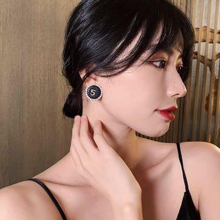 Numbering Stud Earring Diameter: 1.9cm - One Size