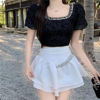 Puff-sleeve Square-neck Cropped Top / High-waist A-line Tiered Skirt