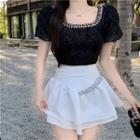Puff-sleeve Square-neck Cropped Top / High-waist A-line Tiered Skirt