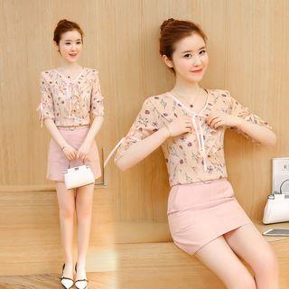 Set: Elbow-sleeve Floral Top + Fitted Skirt