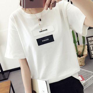 Lettering Applique Short Sleeve T-shirt