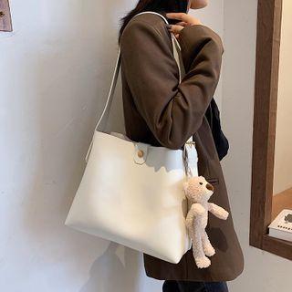 Plain Bucket Tote Bag With Bear Charm