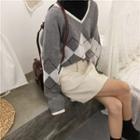 V-neck Argyle Pattern Sweater Gray - One Size
