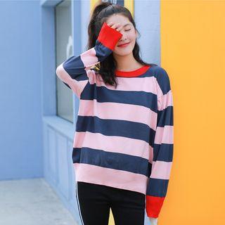 Round Neck Wide Stripe Knit Top