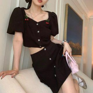 Short-sleeve Cherry Crop Shirt / A-line Skirt