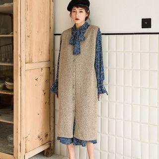 V-neck Buttoned Long Knit Vest Oatmeal - One Size