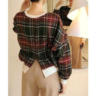 Slit-back Plaid Cropped Sweatshirt