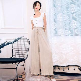 Set: Sleeveless Ruffled Top + Wide-leg Pants